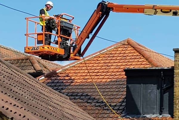 Roof cleaning service London